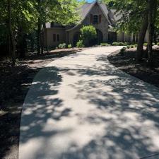 Top-Quality-Driveway-Pressure-Cleaning-in-Lenoir-City-TN 5